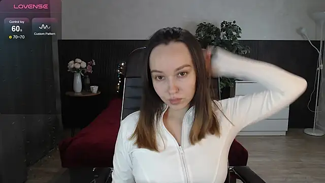 Sexy Alexia69 online show from September 17, 11:34 am