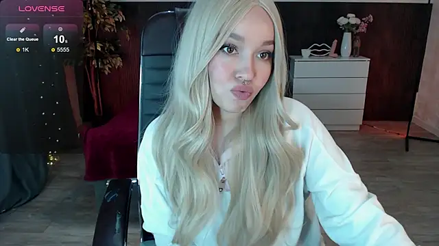 Sexy Alexia69 online show from October 19, 6:14 am