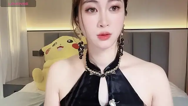 wuyueaini online show from November 17, 5:57 am