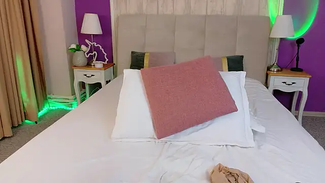 KimoraJoy online show from March 29, 4:45 am