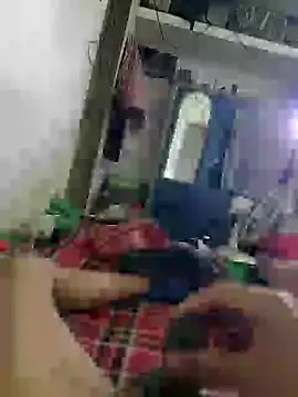Snapshot of hotbull30 chatting on July 6, 6:10 am hotbull30 online show from July 6, 6:10 am