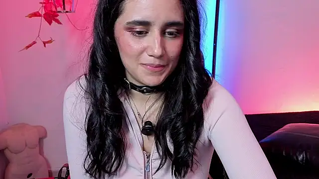 elowen halley1 online show from March 23, 7:12 am