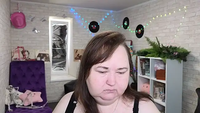 Snapshot of Eloisa_Eliot chatting on September 16, 1:45 pm Eloisa Eliot online show from September 16, 1:45 pm