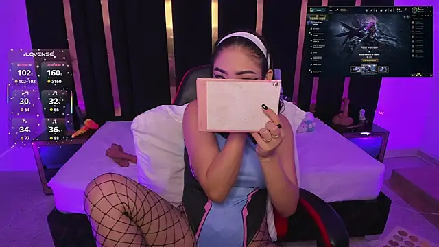 Nyveth online show from March 23, 1:59 pm