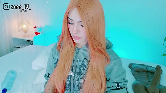 cuteezoe online show from April 19, 3:17 am