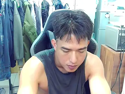 hunterXhan online show from March 17, 1:47 pm