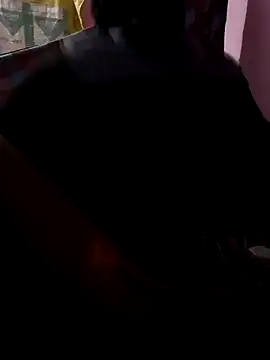 Snapshot of Sonabhabhi96 chatting on December 21, 4:14 pm Sonabhabhi96 online show from December 21, 4:14 pm