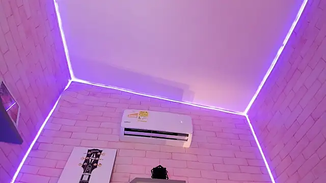 EllyMiller online show from February 11, 3:22 am