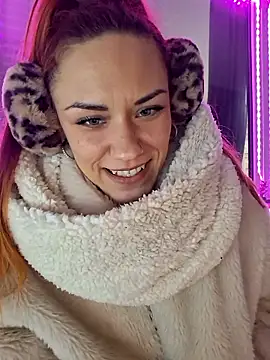 SlimBellaa online show from January 15, 4:33 pm