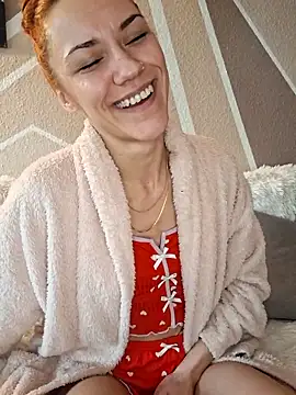 SlimBellaa online show from February 16, 10:33 am