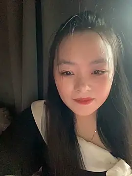 Snapshot of Julia-Elsa chatting on September 11, 4:23 am Julia-Elsa online show from September 11, 4:23 am