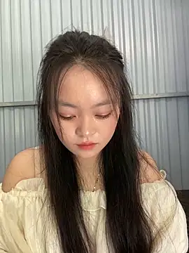 Snapshot of Julia-Elsa chatting on September 13, 4:56 am Julia-Elsa online show from September 13, 4:56 am