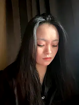 Snapshot of Julia-Elsa chatting on September 26, 3:32 am Julia-Elsa online show from September 26, 3:32 am