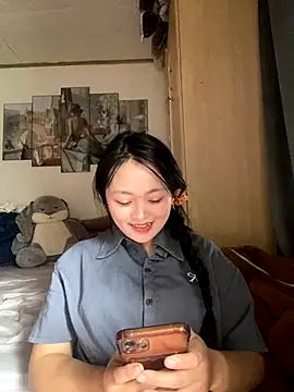 Snapshot of Julia-Elsa chatting on September 27, 4:06 am Julia-Elsa online show from September 27, 4:06 am