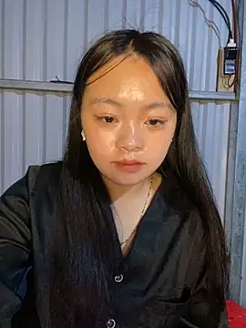 Snapshot of Julia-Elsa chatting on October 12, 5:23 pm Julia-Elsa online show from October 12, 5:23 pm