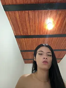 LiaCollings online show from January 15, 12:10 pm