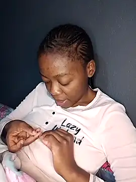 sexyhotchic93 online show from October 1, 7:20 pm