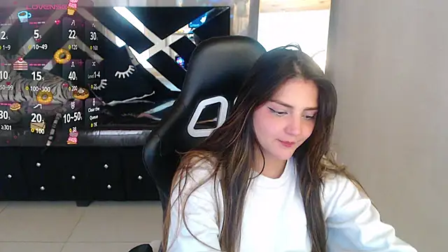 emily cooper t online show from March 17, 7:39 pm