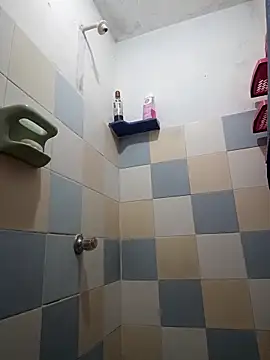 Snapshot of SweetMichel_ chatting on October 10, 4:00 am SweetMichel  online show from October 10, 4:00 am