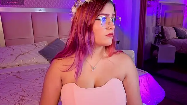 AlanaOdison online show from December 18, 8:59 pm