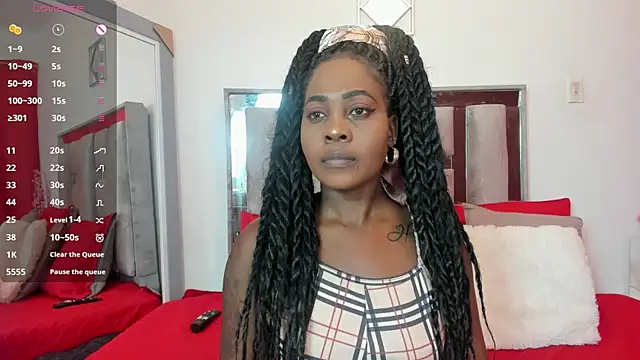 Emilly roaa online show from March 9, 7:18 pm