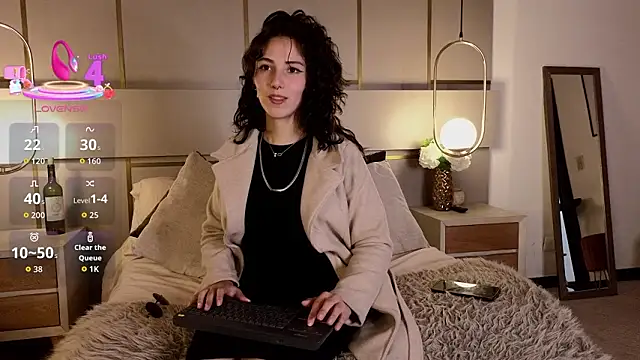 Lina Montclair online show from March 10, 7:52 pm