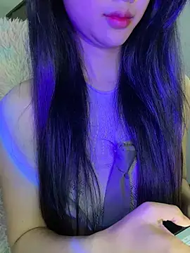 Snapshot of Sexlove_bb chatting on May 2, 1:32 am Sexlove bb online show from May 2, 1:32 am