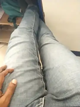 Snapshot of have_A_fun3276 chatting on October 5, 10:24 am have A fun3276 online show from October 5, 10:24 am