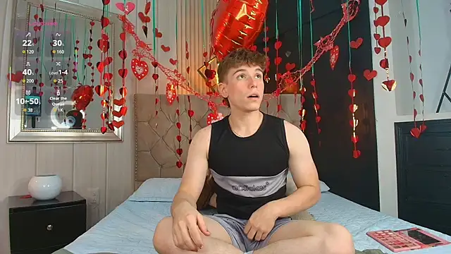 TaylerWhite online show from September 25, 12:42 pm