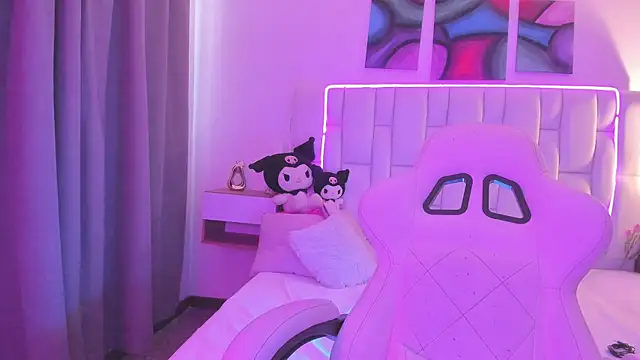 MilkWhore1 online show from April 23, 7:38 pm