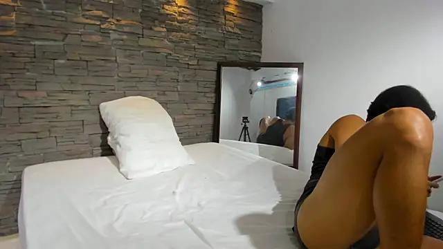 Anker Colin online show from October 27, 2:37 am