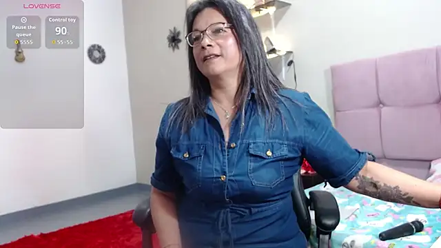 SolVegaNaciente online show from September 13, 3:28 am