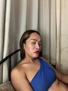 RomanticPearlTS online show from March 6, 2:24 pm