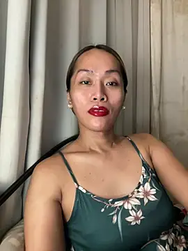 RomanticPearlTS online show from March 13, 11:50 am