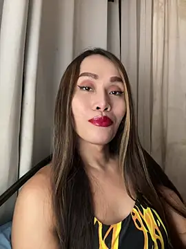 RomanticPearlTS online show from April 14, 1:50 pm