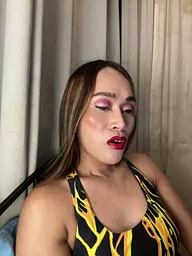 RomanticPearlTS online show from April 18, 1:42 am