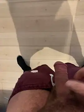 Snapshot of Chriscoki chatting on October 26, 7:58 am Chriscoki online show from October 26, 7:58 am