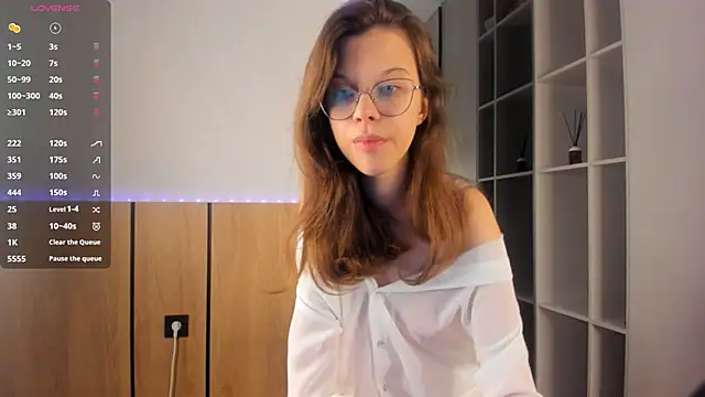 Xonalenei online show from September 24, 8:01 pm