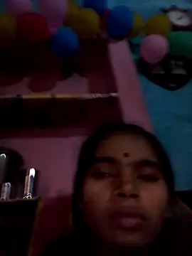 Snapshot of Punam_sony chatting on November 24, 10:15 am Punam sony online show from November 24, 10:15 am