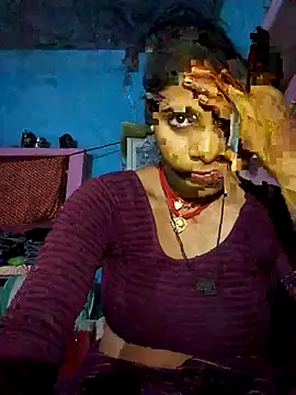 Snapshot of Punam_sony chatting on April 17, 7:28 pm Punam sony online show from April 17, 7:28 pm
