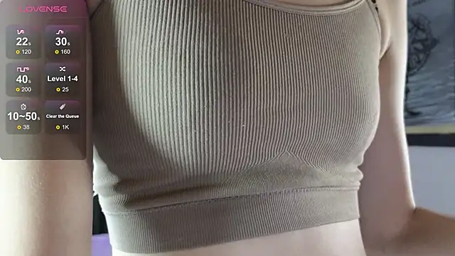 Snapshot of DebiHenks chatting on September 17, 5:03 pm DebiHenks online show from September 17, 5:03 pm