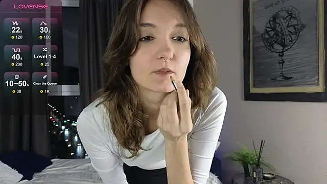 Snapshot of DebiHenks chatting on September 29, 5:07 pm DebiHenks online show from September 29, 5:07 pm