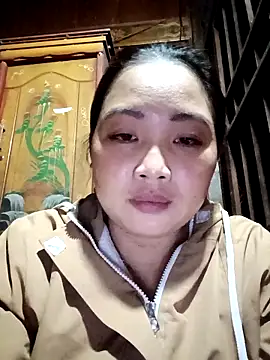 PhamPhung online show from November 4, 11:20 am