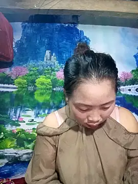 PhamPhung online show from February 6, 3:26 pm