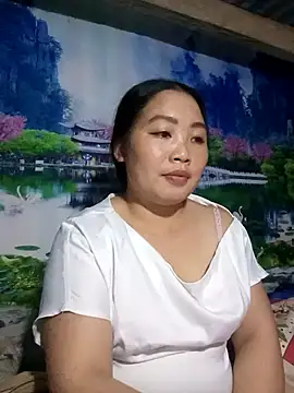 PhamPhung online show from February 23, 1:30 pm