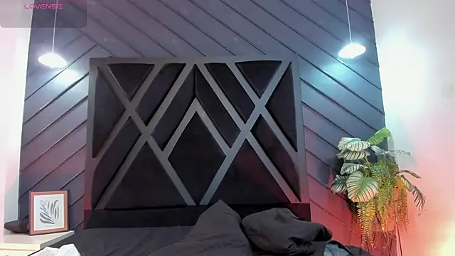 marco garciia  online show from November 21, 11:14 pm