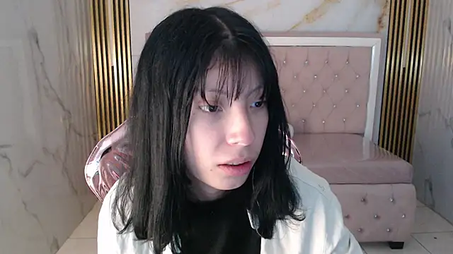 verana s online show from November 17, 8:03 pm