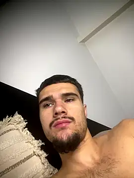 Snapshot of los_freaky chatting on October 6, 7:50 am los freaky online show from October 6, 7:50 am