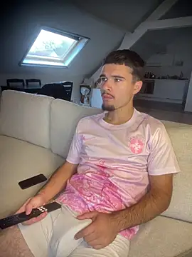 Snapshot of los_freaky chatting on October 13, 6:46 am los freaky online show from October 13, 6:46 am