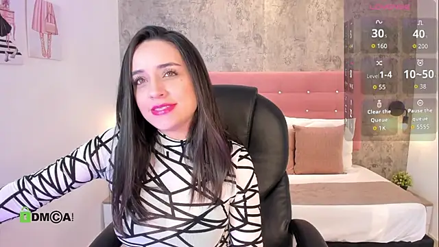 brithanycollins online show from September 19, 12:50 pm